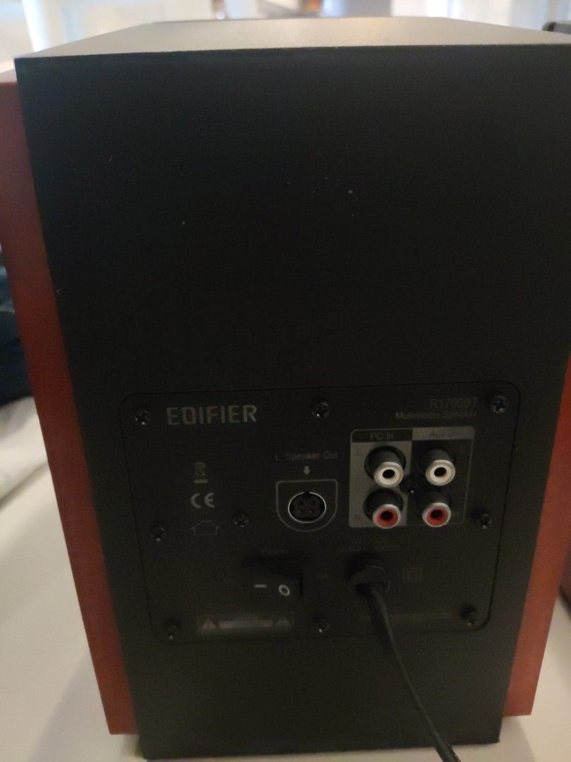 (Not working) Edifier R1700BT bookshelf studio speaker, Audio