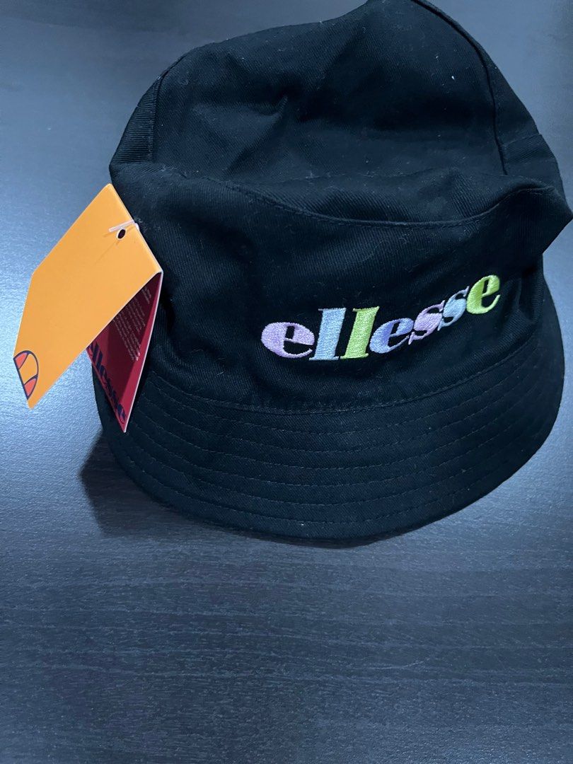 Ellesse lomba bucket store hat