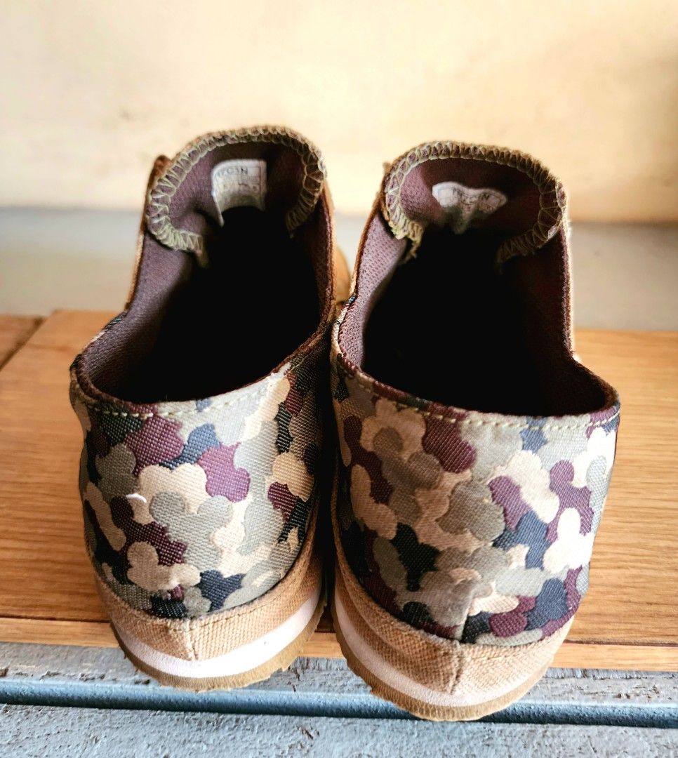 onitsuka tiger floral print