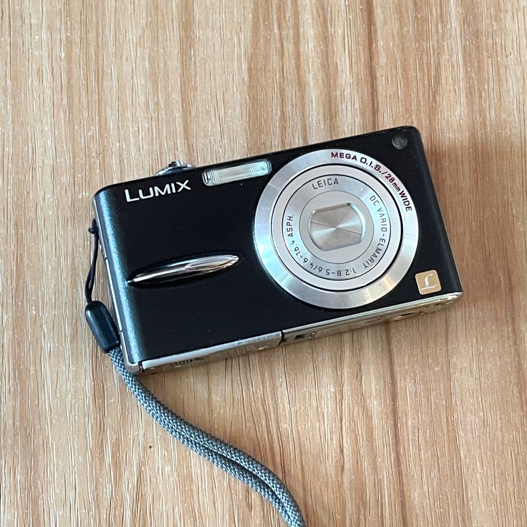 Panasonic LUMIX FX DMC-FX30-K - デジタルカメラ
