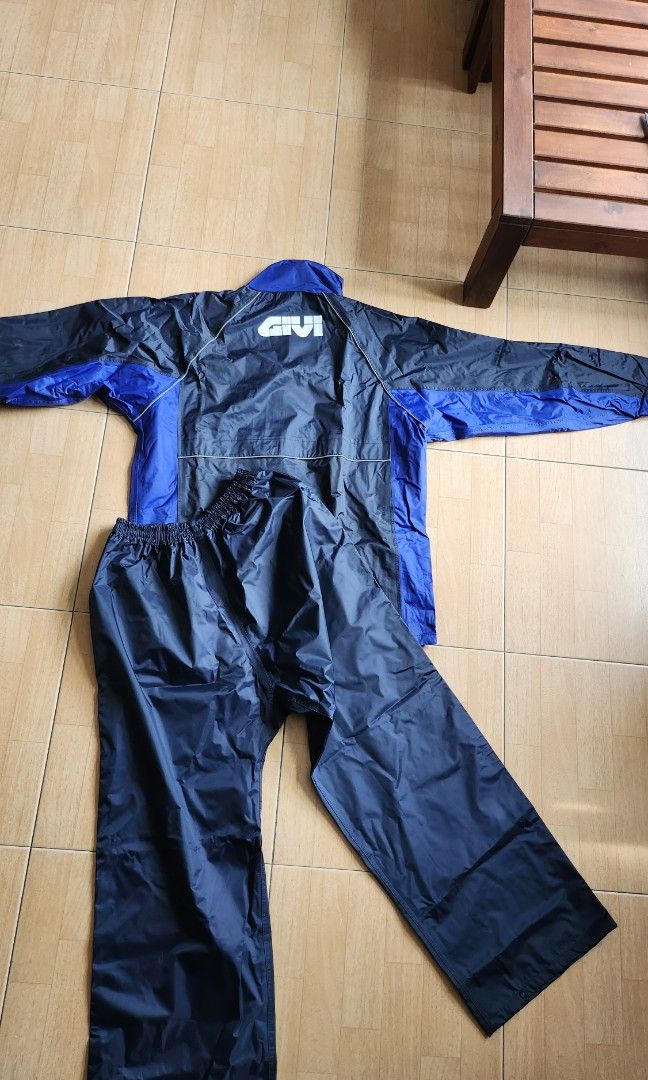 Givi raincoat price deals