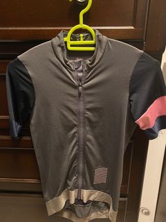 (Category: ) located in . Submitted by shoppinky (Listing ID 1207170153, Image 1). Description: .