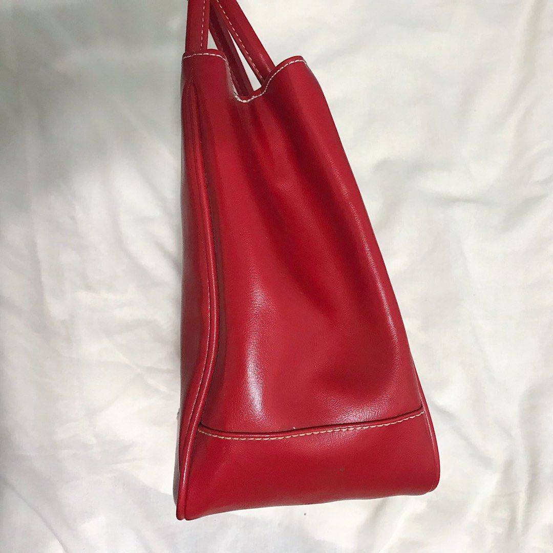 Red Top handle Bag, Women's Fashion, Bags & Wallets, Tote Bags on Carousell