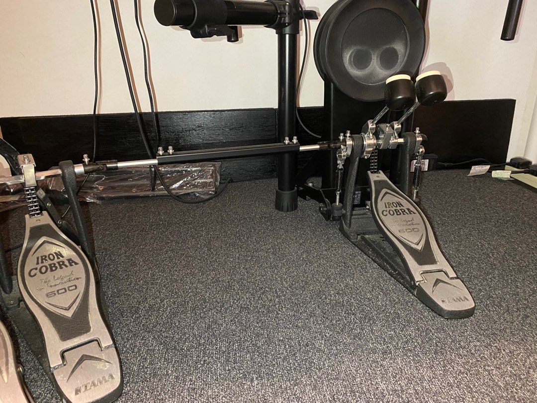 Roland TD-17KVX Electronic Drum Set with custom fittings, Hobbies ...