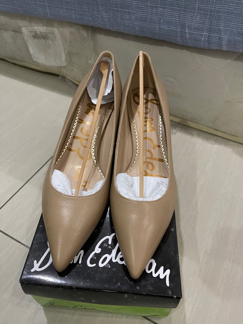 Nude sam best sale edelman