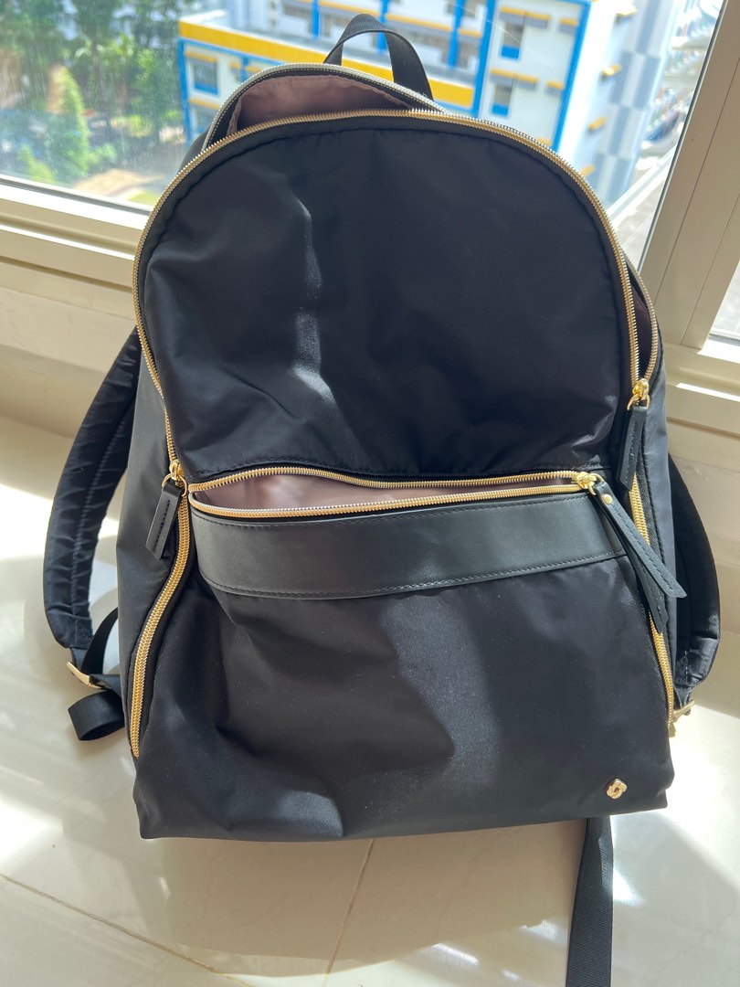 Samsonite mobile solution essential hotsell backpack