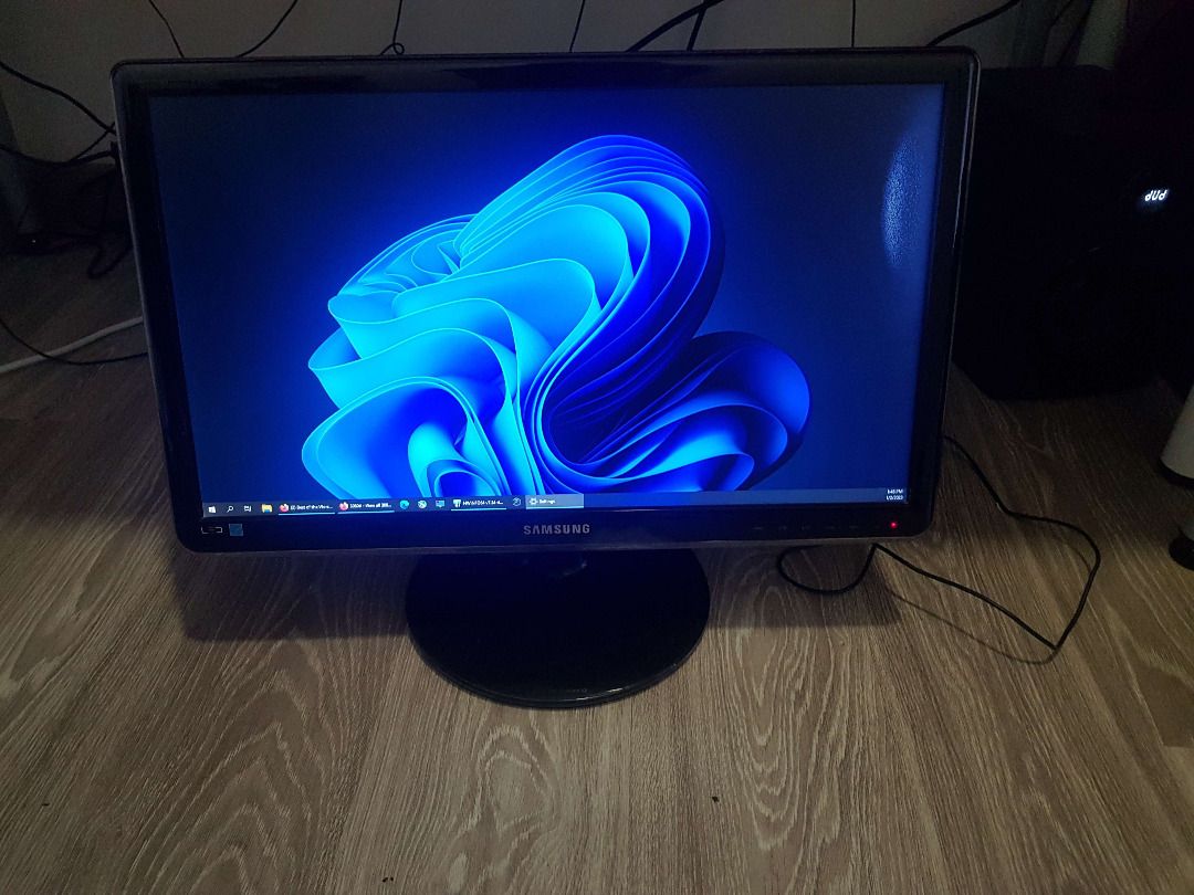 Samsung SA350, Computers & Tech, Parts & Accessories, Monitor Screens ...