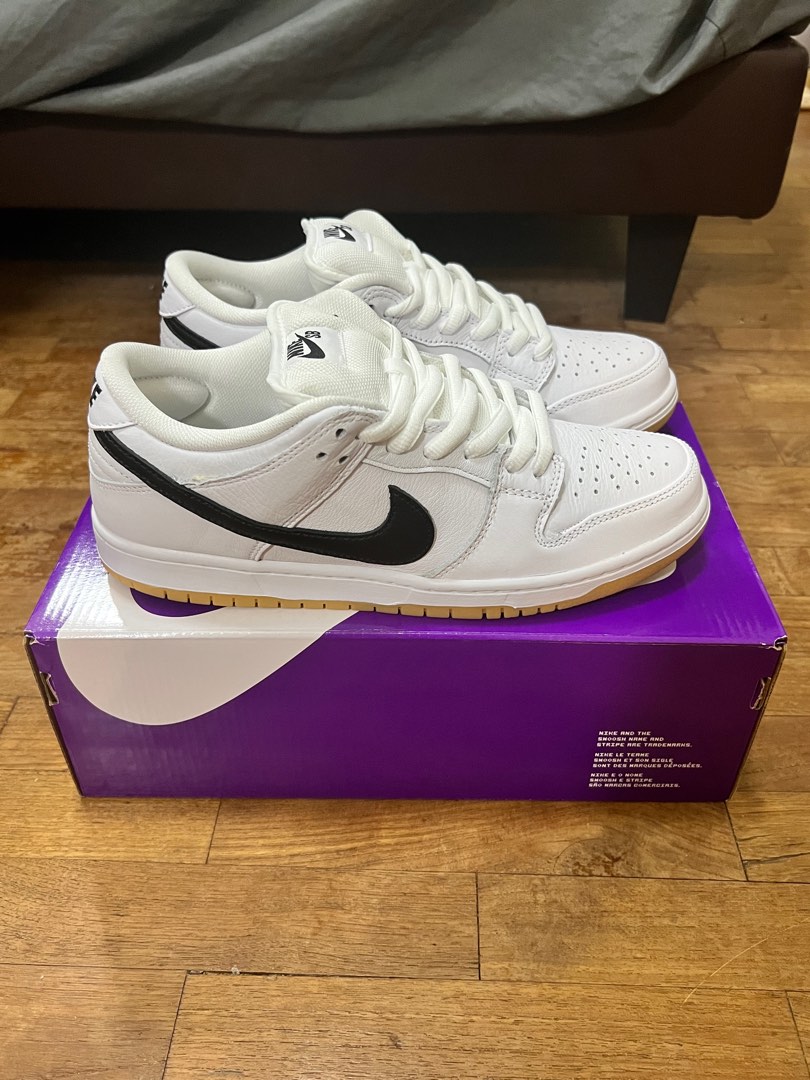 sb dunk low white gum
