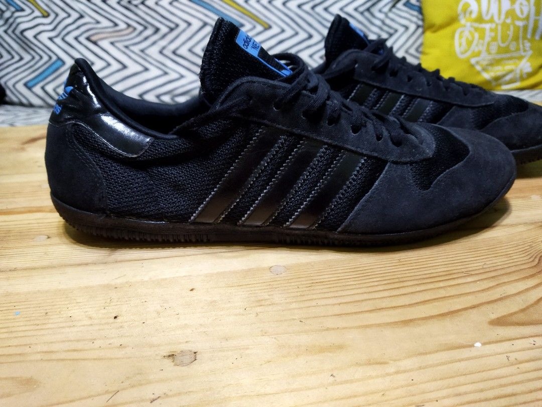 Sepatu second Adidas Net 80 size original, Olah Raga, Perlengkapan Olahraga Lainnya di Carousell