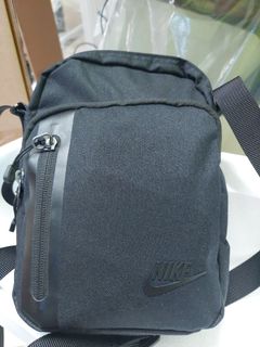 (Kategori: ) berada di . Dikirim oleh Q.Store19 (ID iklan 1203657587, Gambar 1). Deskripsi: .