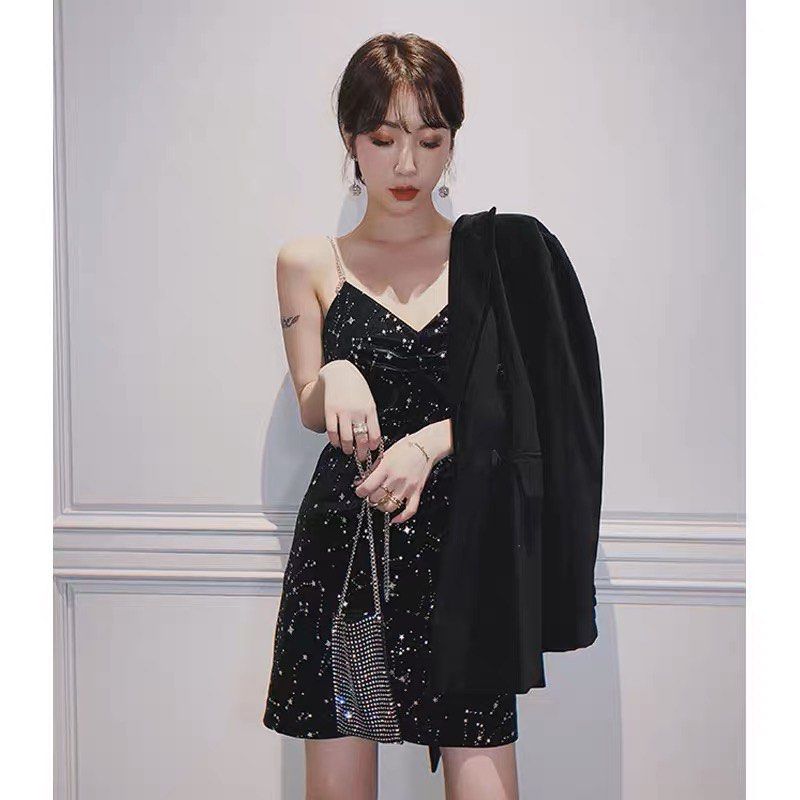 Black dress clearance silver stars