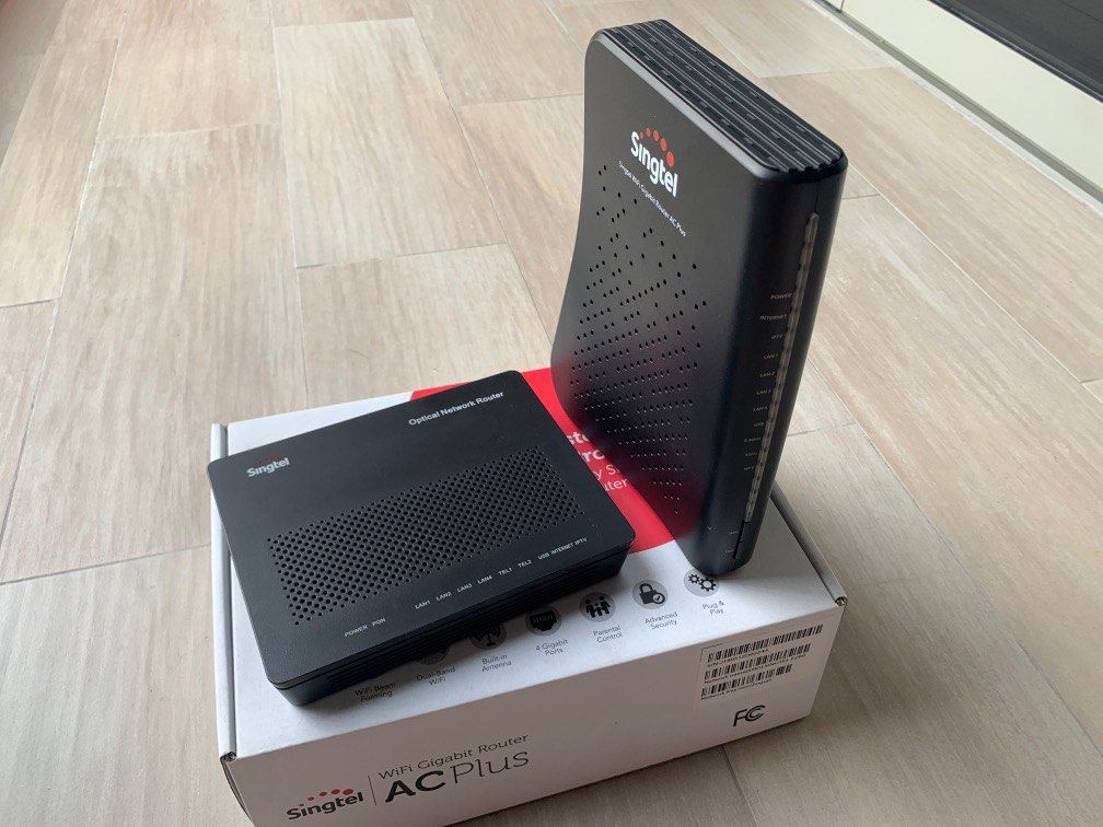 Singtel Optical Router & Wifi Gigabit Router, Computers & Tech, Parts ...