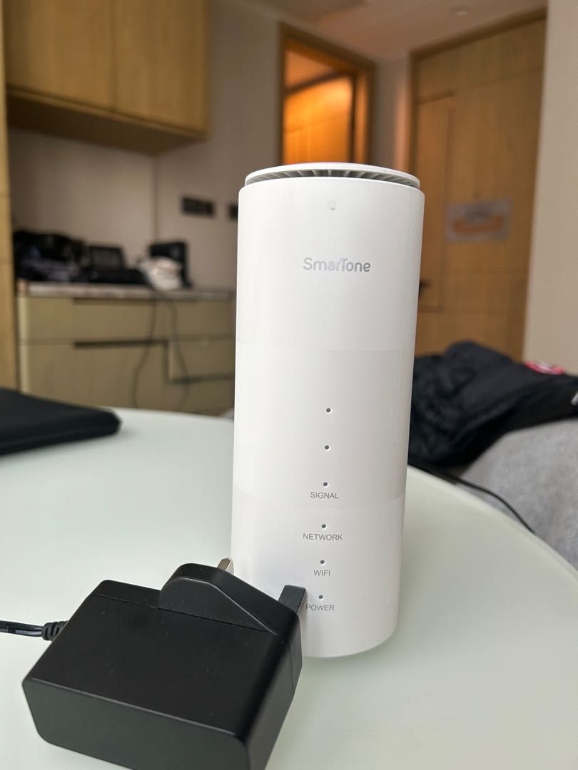 Smartone Huawei 5G Router, 家庭電器, 轉插器及插頭 - Carousell