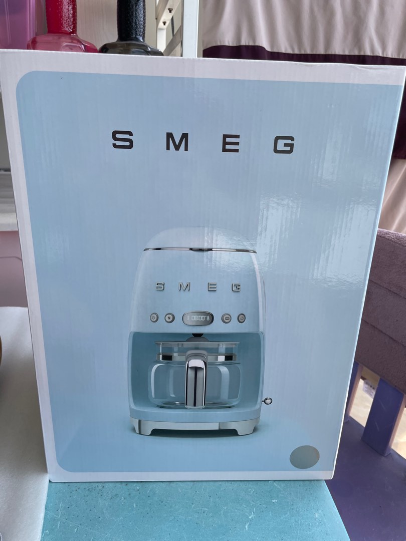 SMEG drip filter coffee machine, TV & Home Appliances, Kitchen
