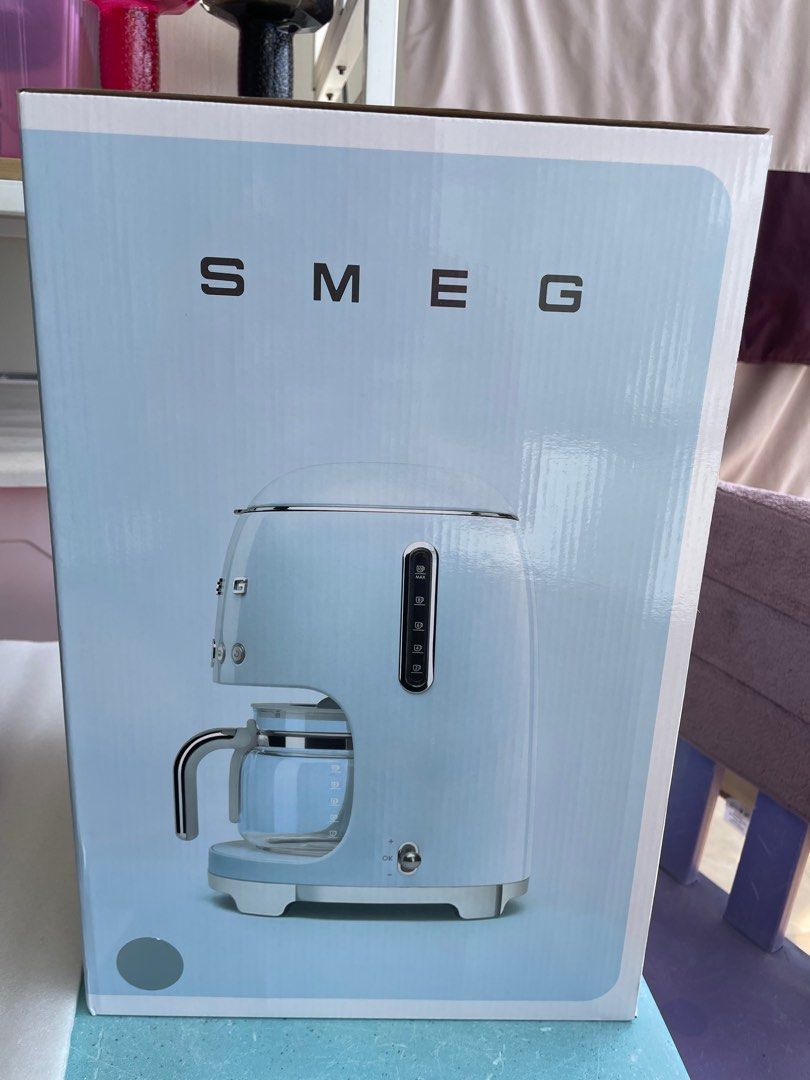 SMEG drip filter coffee machine, TV & Home Appliances, Kitchen