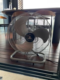 (Category: ) located in . Submitted by terkarchor (Listing ID 1207006421, Image 1). Description: .