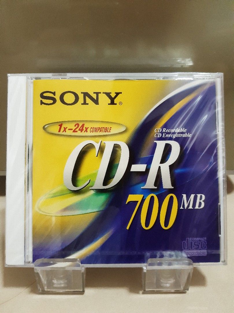 SONY CD-R 700MB, Hobbies & Toys, Music & Media, CDs & DVDs on Carousell