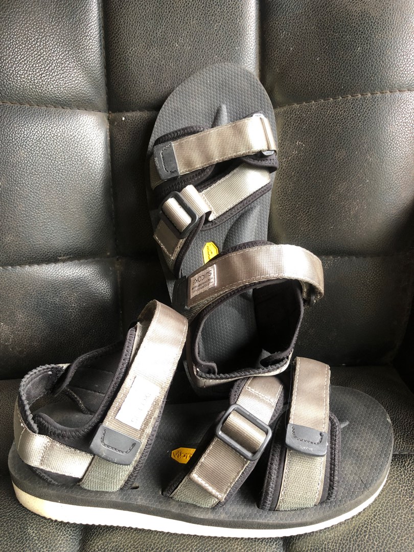 Suicoke size store