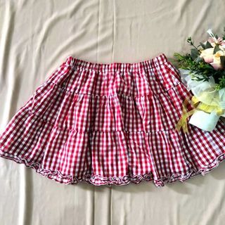 Tartan skirt ( not zara, mango, uniqlo )