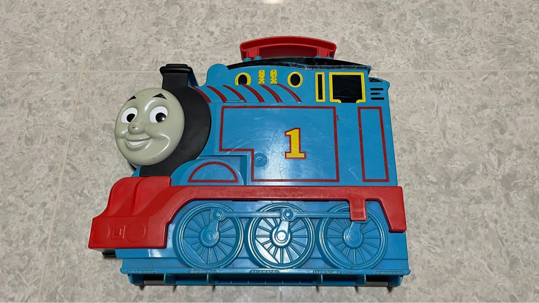 Thomas take and play carry case hot sale