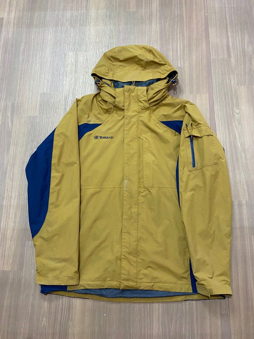 Toread Outdoor Jacket, Men's Fashion, Coats, Jackets and Outerwear on ...