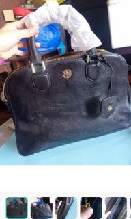 (Category: ) located in . Submitted by jhenishop (Listing ID 1207117389, Image 1). Description: .