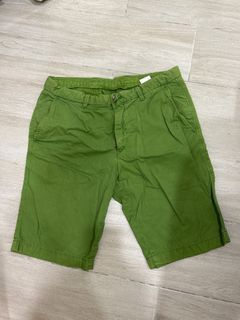 Uniqlo 男短褲 時髦顯色  草地綠