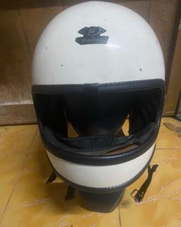 (Category: ) located in . Submitted by stor_karat (Listing ID 1207090959, Image 1). Description: .