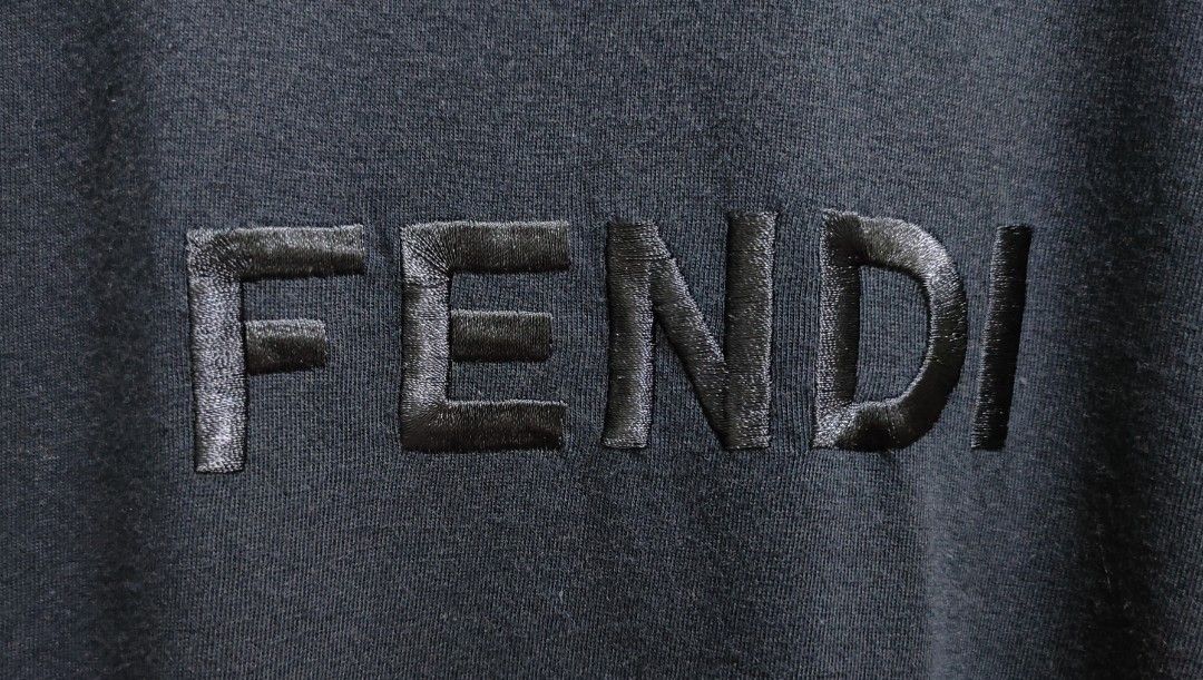 Vintage FENDI uomo 90s T shirt Embroided spellout Men s Fashion