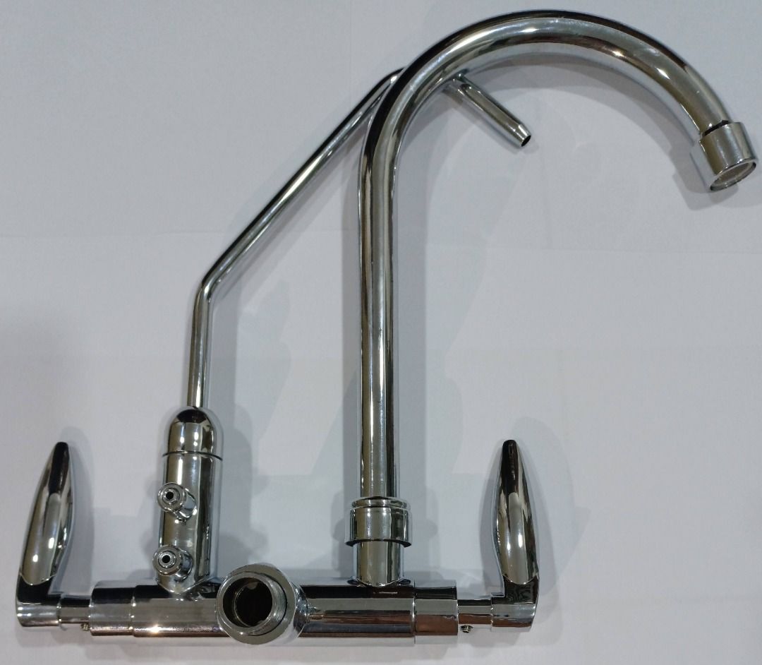 WallMounted Kitchen Sink Tap with Water Filter Dispensing Outlet