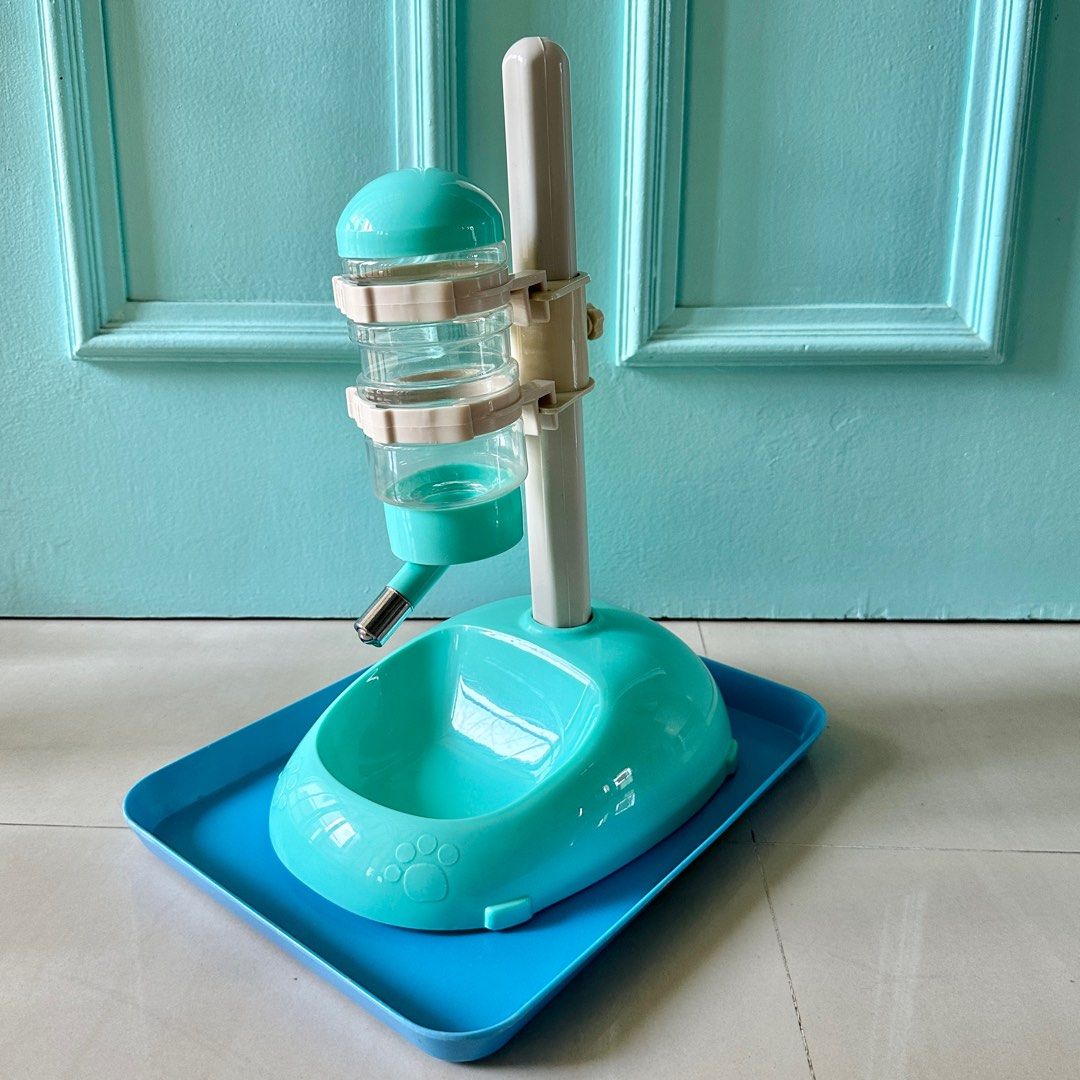 dog water bottle feeder stand