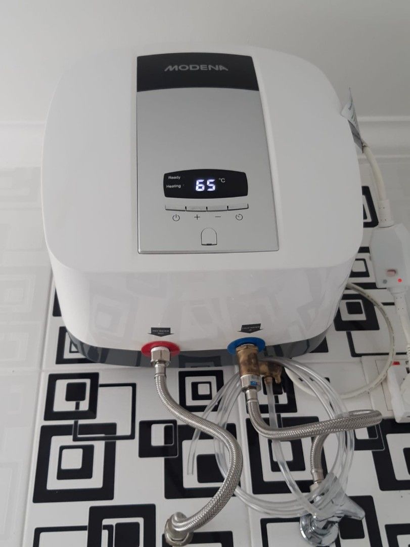 Water Heater Modena 15 L ( low watt ), Elektronik, Lainnya di Carousell