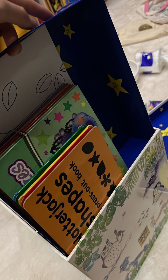 Wide Eye early learning programme 興趣及遊戲 書本 文具 兒童書籍 Carousell