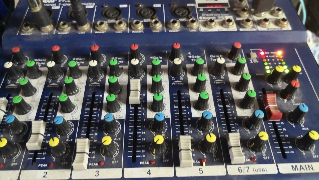 yamaha mixer 7ch (Category: Other Audio Equipment) located in Valenzuela. Submitted by onlinesellswapgadget (Listing ID 1206948416, Image 1). Description: yamaha mixer 7ch no issue for pickup only valenzuela / moa five ecom bldg lalamove/grab booking accepted but shouldered by buyer.
