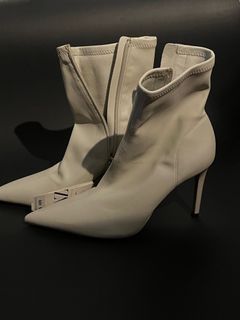 （分類：）位於 。 由 k.sells.everything 提交（商品編號 1207051662，圖片 1）。簡介： 。