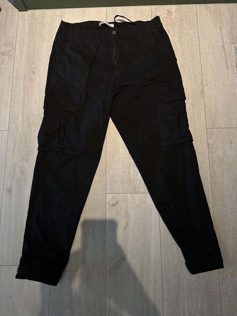Zara black Cargo pants, Men's Fashion, Bottoms, Chinos on Carousell