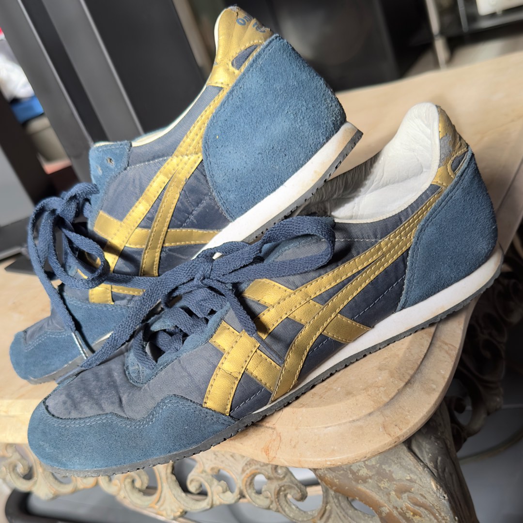 onitsuka tiger stripes