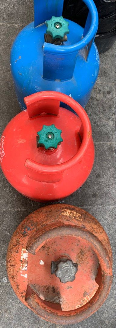 1 Unit Empty 11-KG LPG Tank (Category: Home Improvement Tools & Accessories) located in Marikina City. Submitted by twentyfoursevensale (Listing ID 1210644602, Image 2). Description: As is basis; price is per piece not lot Message only if you are a serious buyer PIOG; MOP: GCash or bank transfer .