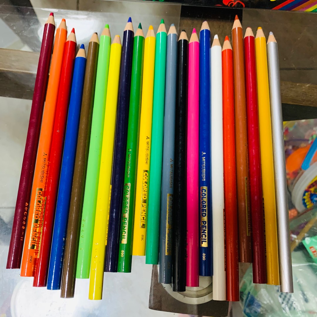 21 Mitsubishi Colored pencils Mitsubishi japan, Hobbies & Toys