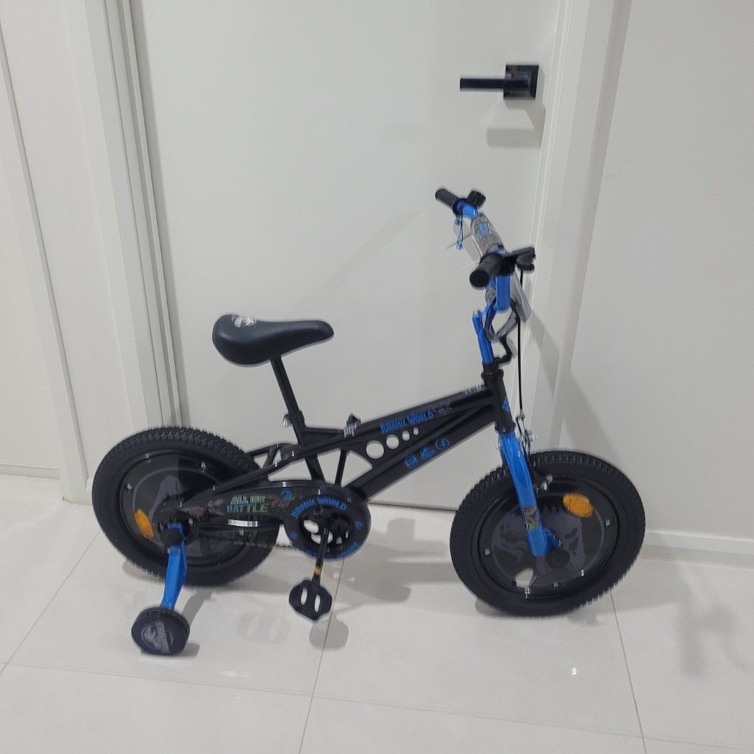 Jurassic world bike blue 2025