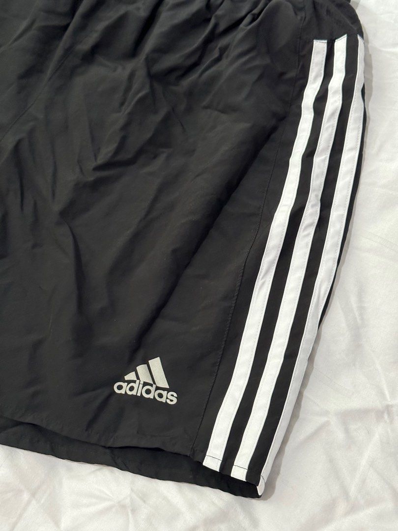 Adidas shorts hot sale with back pocket