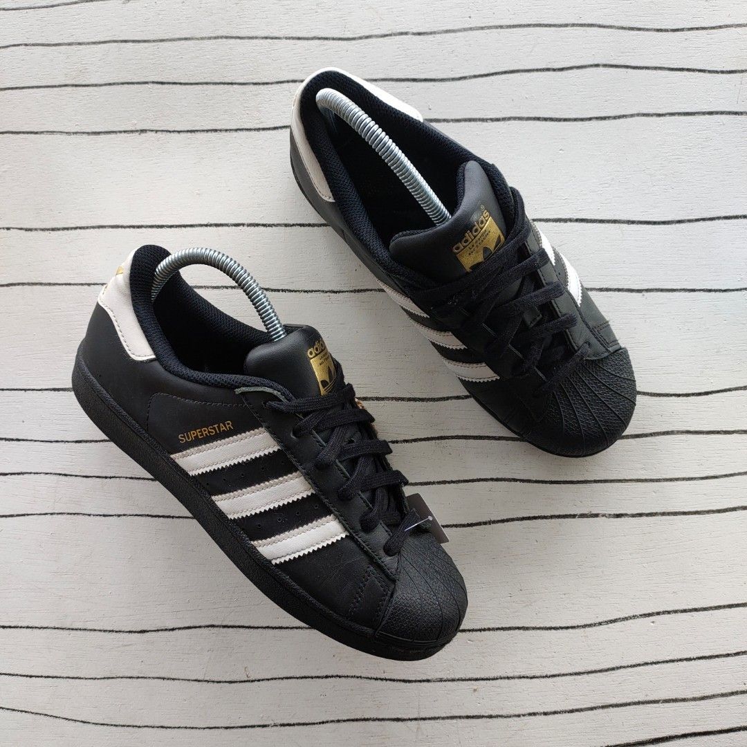 Adidas superstar black 6.5 outlet