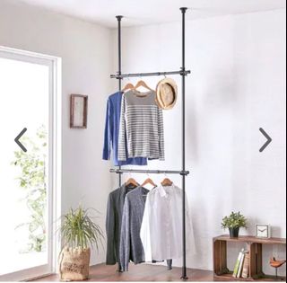 (Category: ) located in . Submitted by blingbitzz (Listing ID 1210742685, Image 1). Description: .