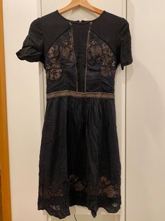 Aijek black lace dress