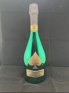 （分類：）位於 。 由 drunkenwhisky 提交（商品編號 1210705572，圖片 1）。簡介： 。