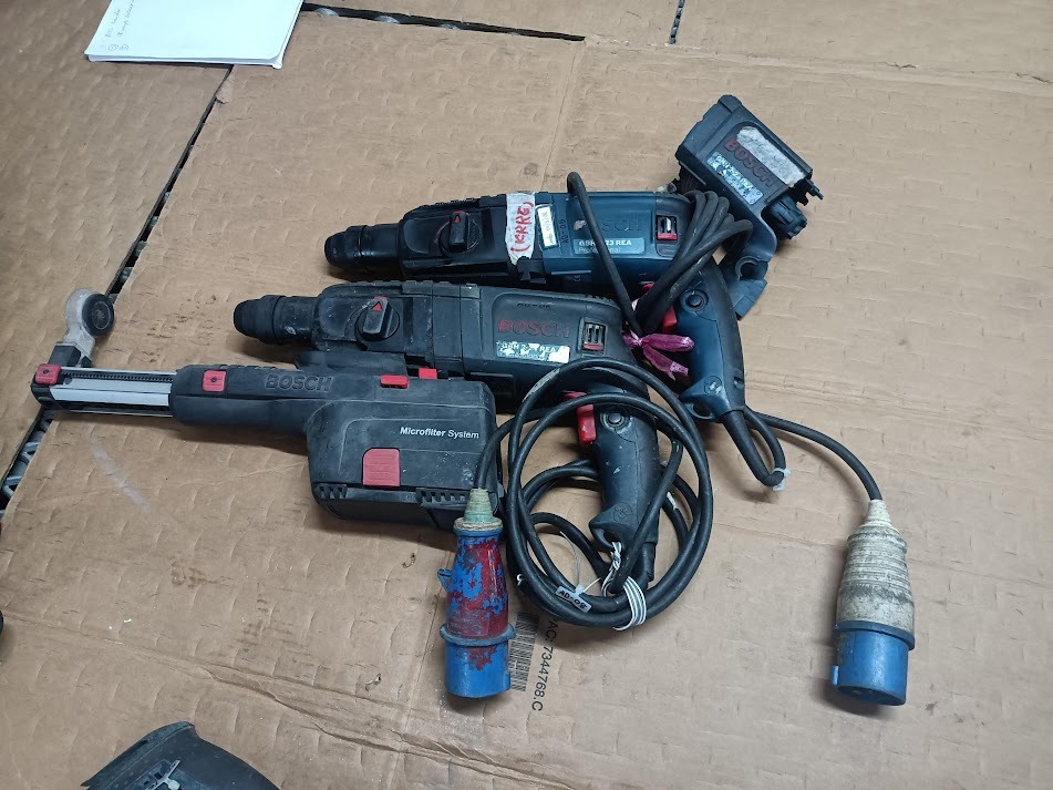 BOSCH GBH 223 REA Dust Extraction Hammer, Furniture & Home Living