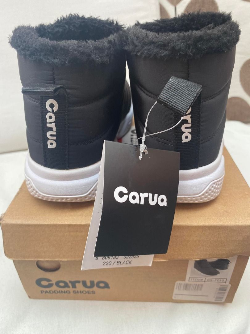 Brand New Carua Winter Boots Kids not Sorel Merrell UGG Cat and Jack