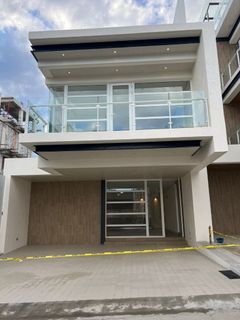 Brand New Townhouse For Sale in M Residences, Capitol Hills