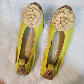 (Category: ) located in . Submitted by BagMom (Listing ID 1210656301, Image 1). Description: .