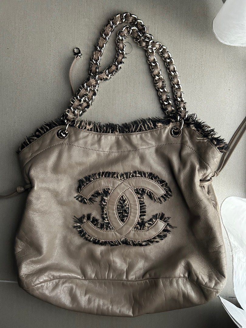 Chanel Leather BOUCLE LARGE SHOPPER Shoulder Bag, Luxury, Bags & Wallets on  Carousell